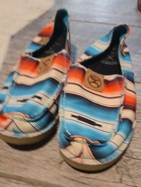 Hooey Womenz Slip-On Shoes